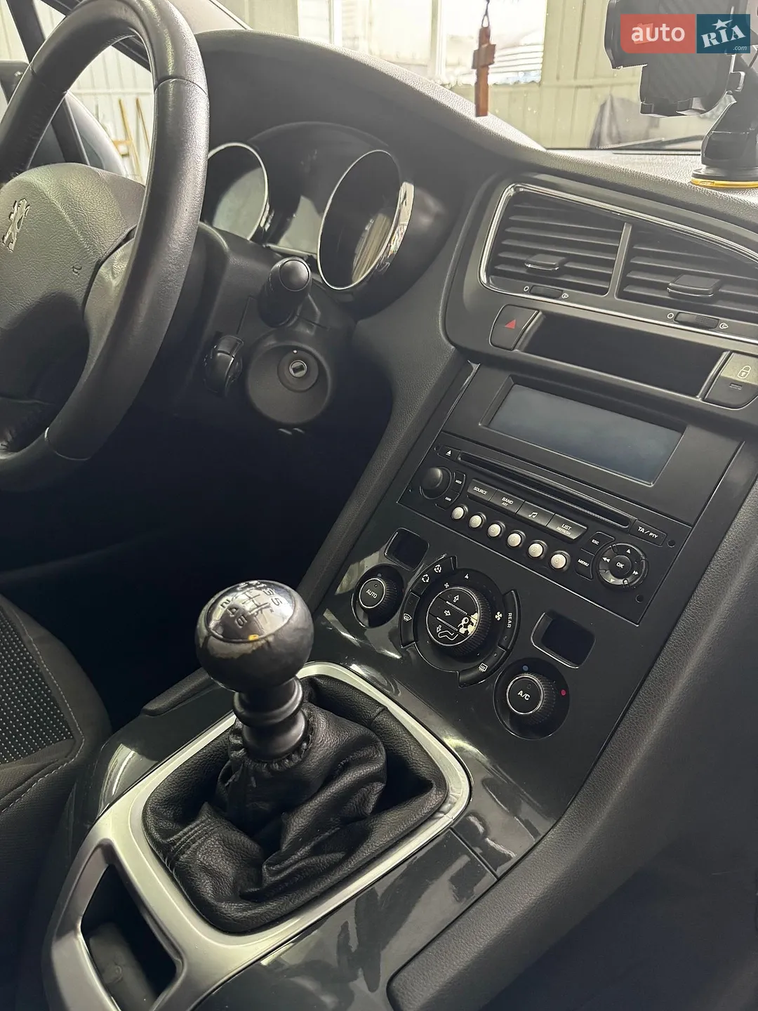 2011 Peugeot 5008 - мініатюра 27