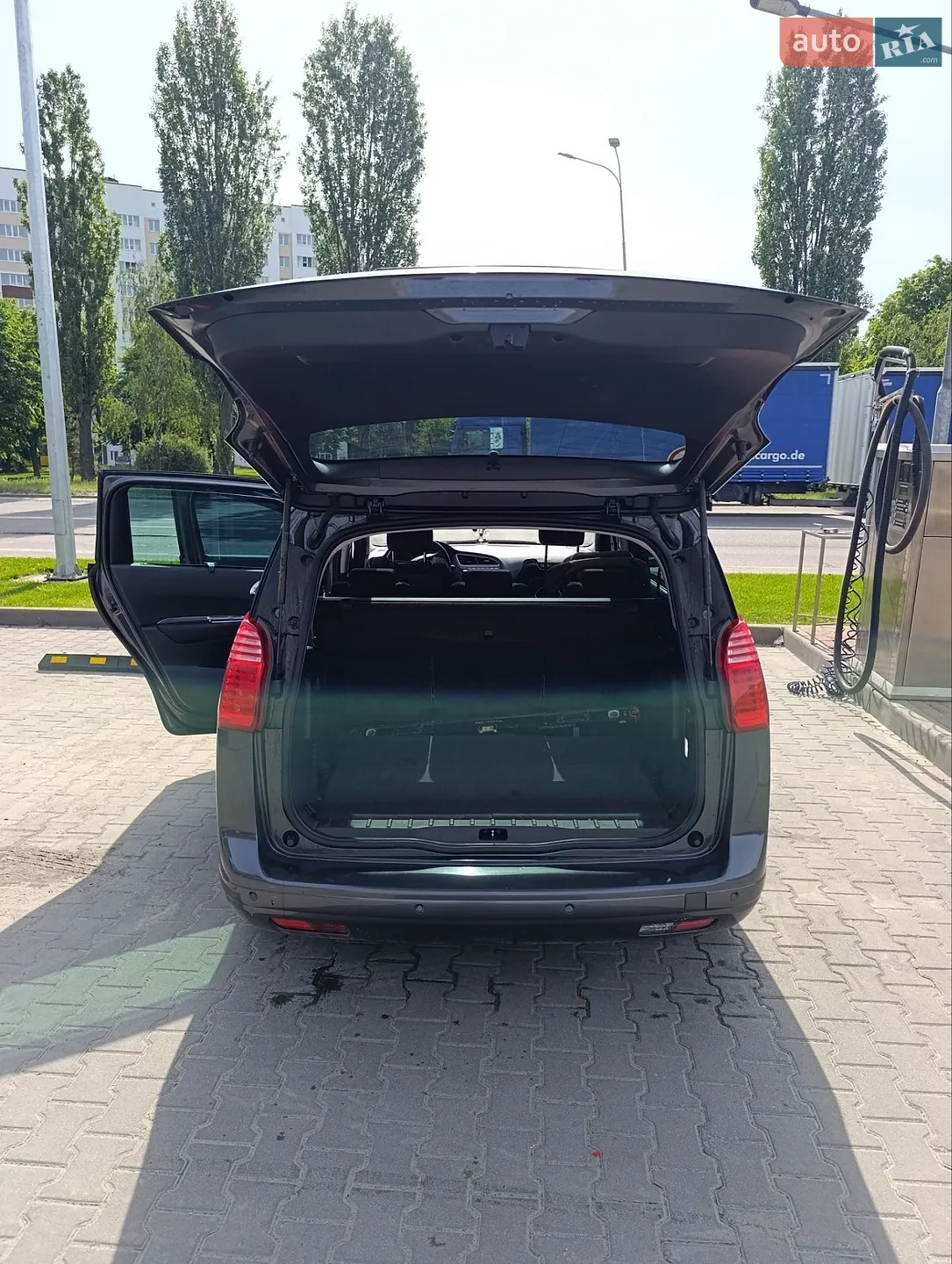 2010 Peugeot 5008 - мініатюра 8