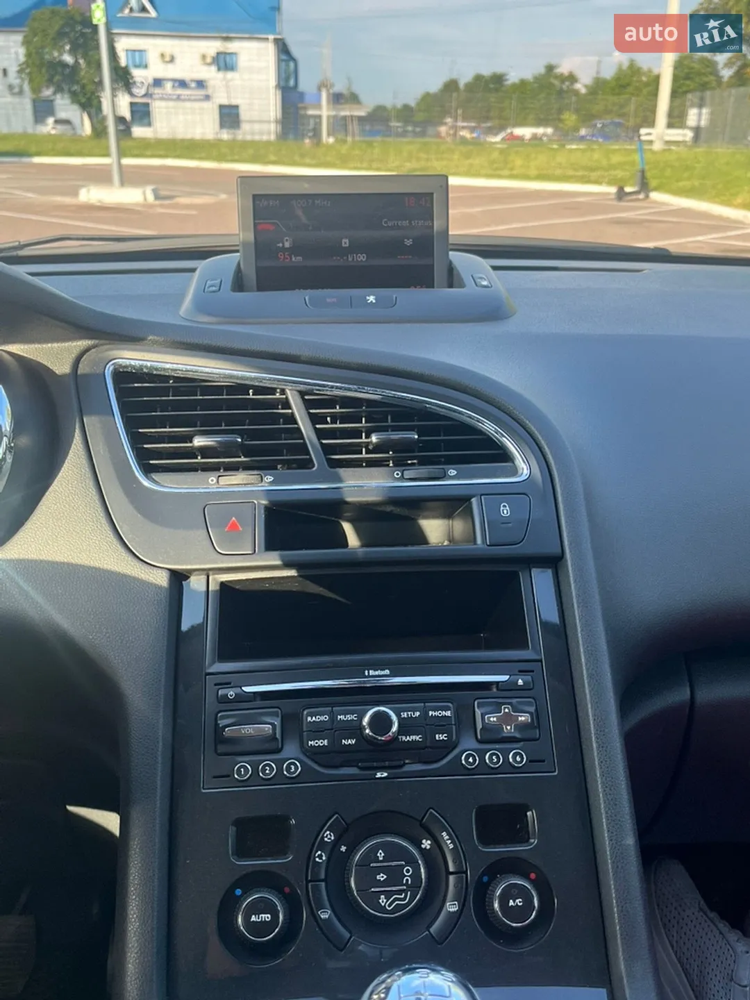 2010 Peugeot 5008 - мініатюра 19