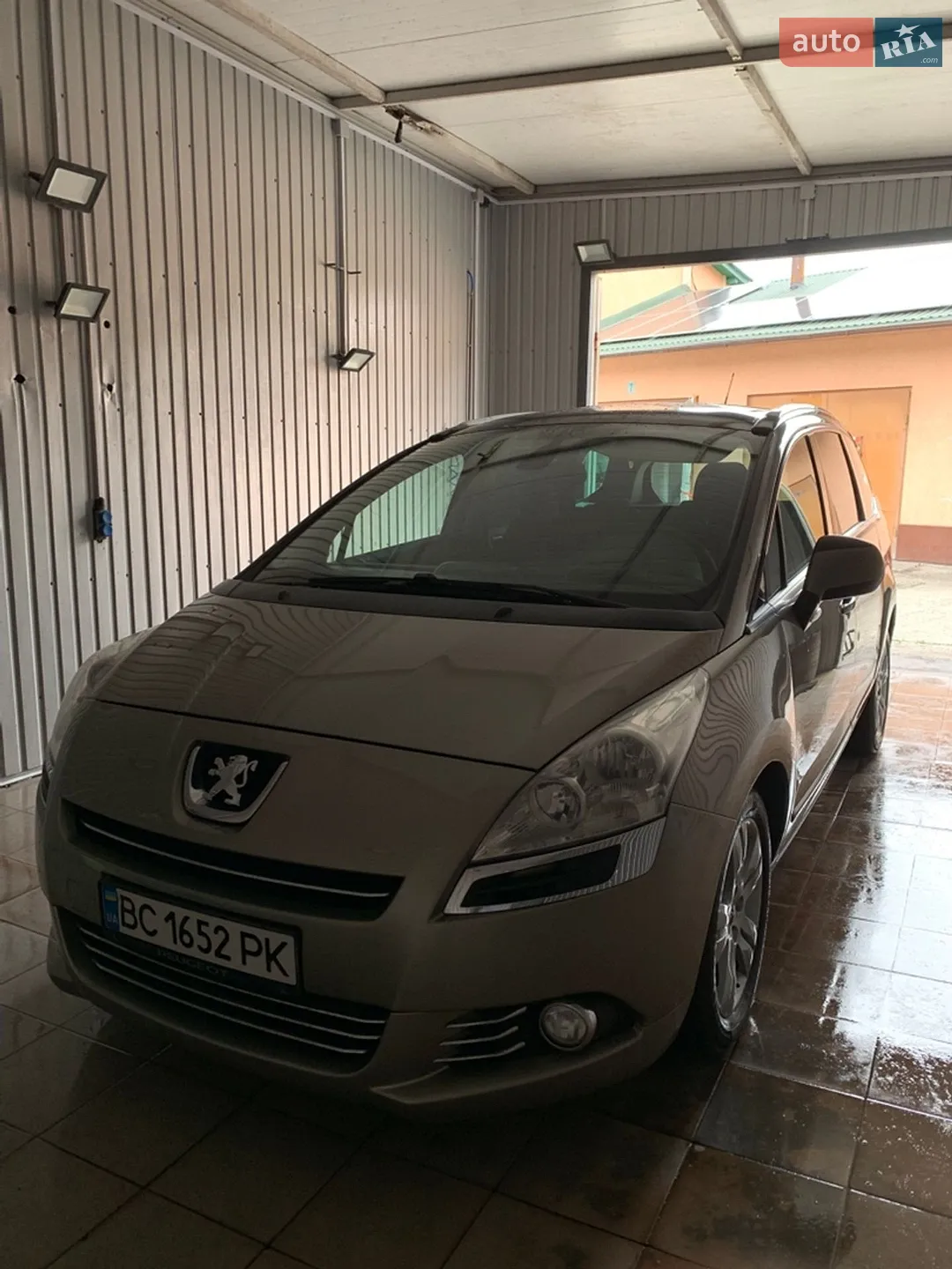 2010 Peugeot 5008 - мініатюра 4
