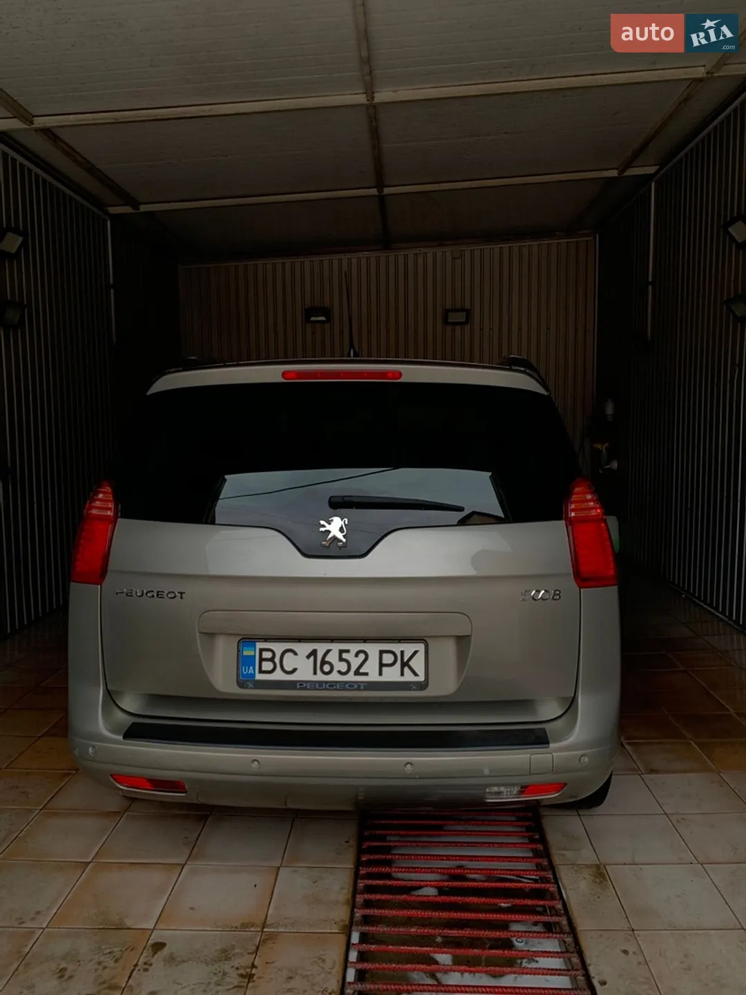 2010 Peugeot 5008 - мініатюра 8