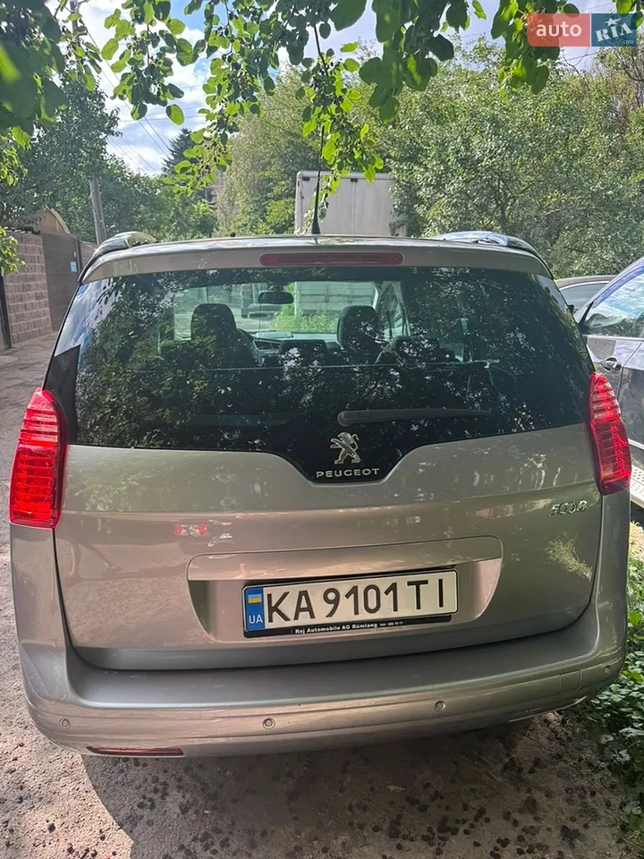 2013 Peugeot 5008 - мініатюра 12