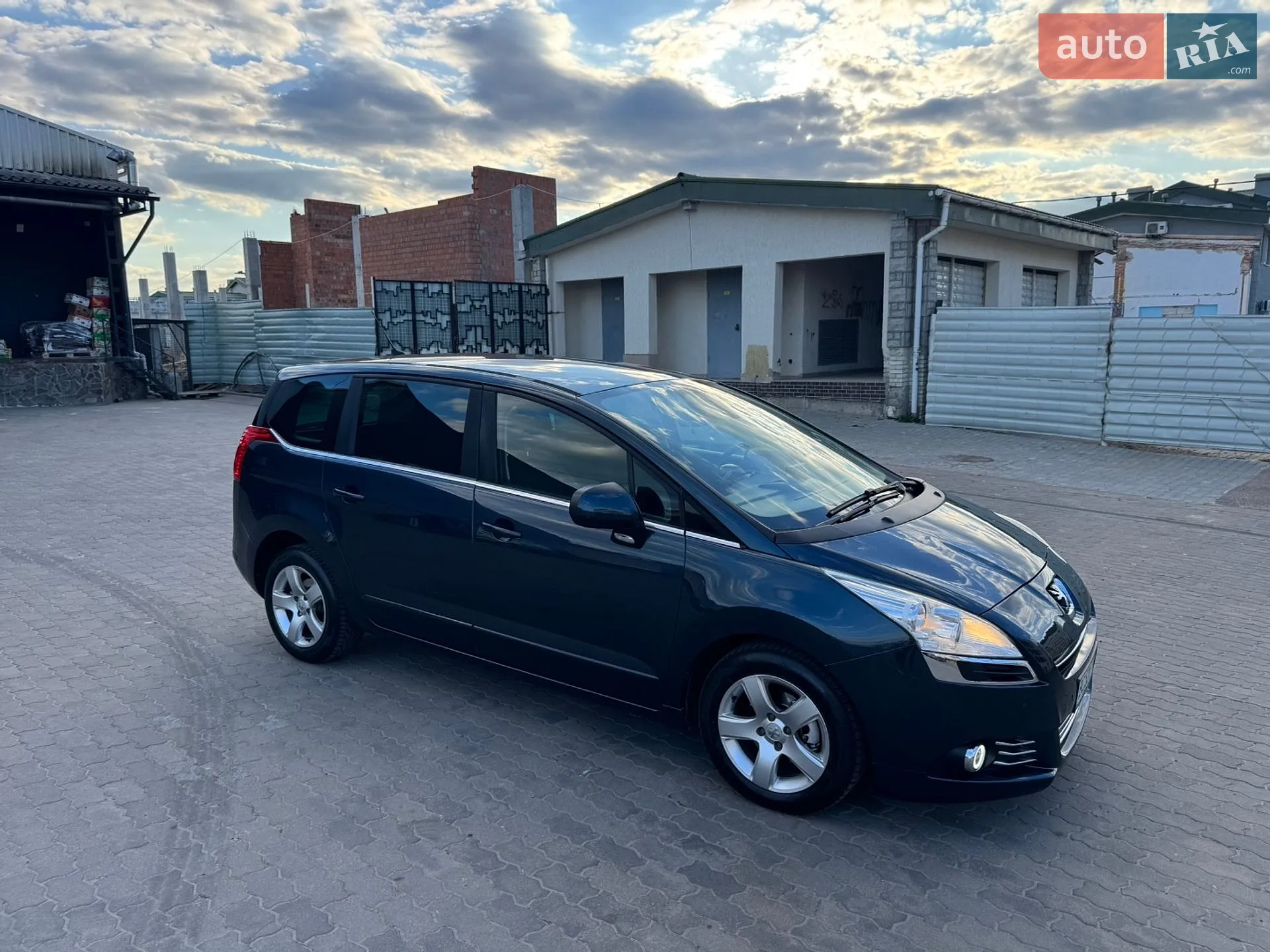2012 Peugeot 5008 - мініатюра 30