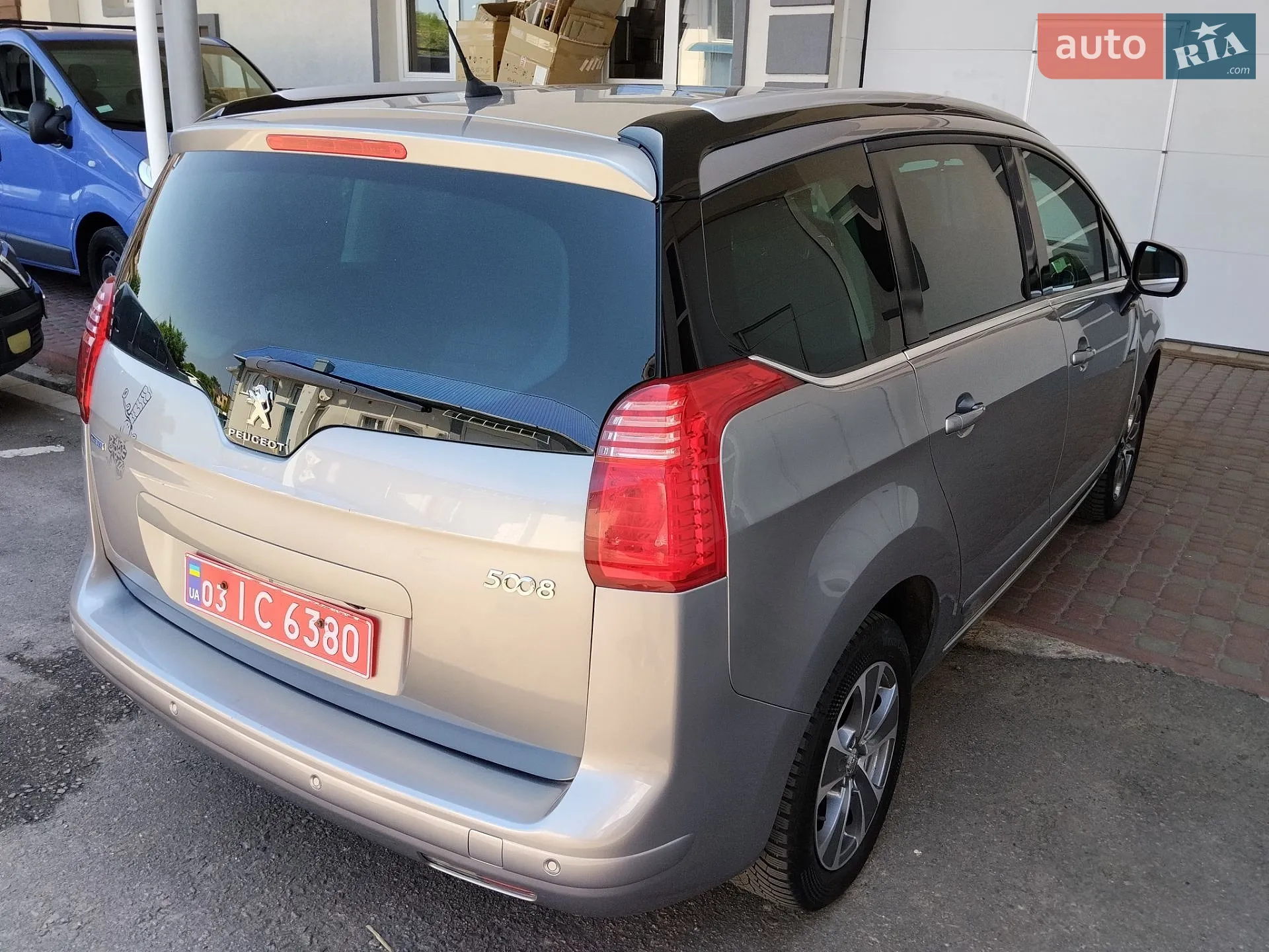 2016 Peugeot 5008 - мініатюра 9