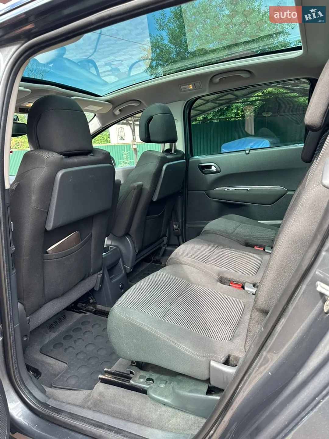 2010 Peugeot 5008 - мініатюра 13