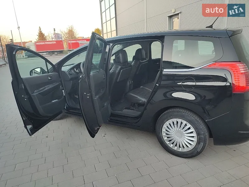 Peugeot 5008 2009 VIN VF30E9HZH9S258096 фото оголошення 5 з 42