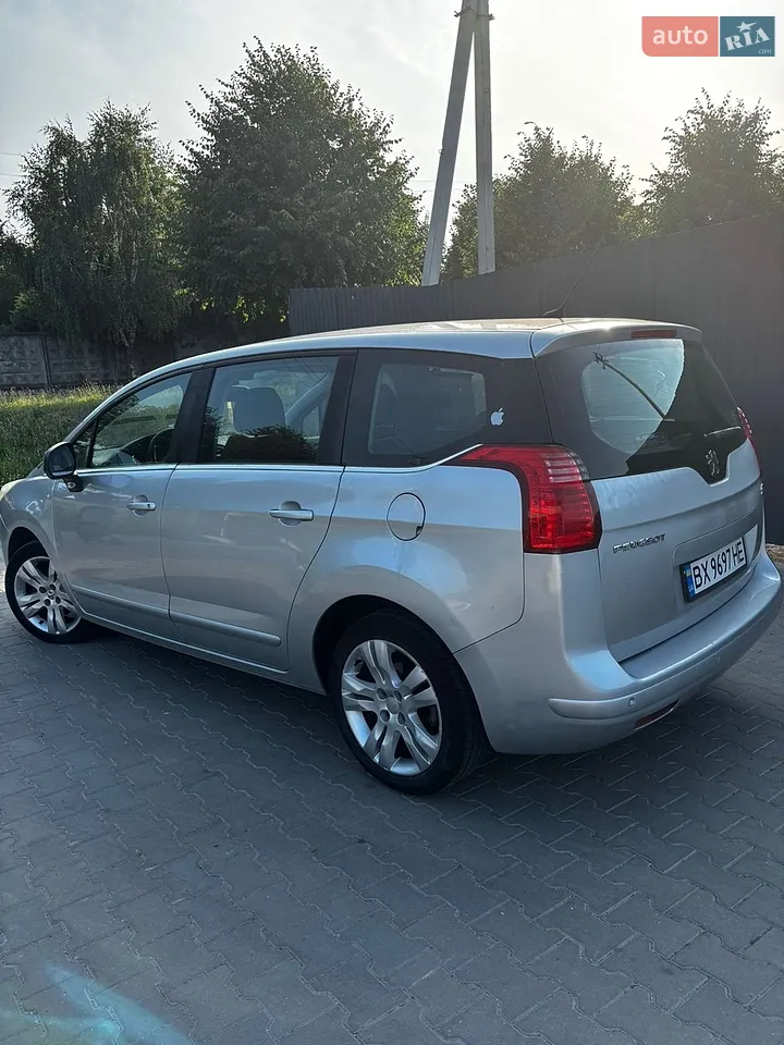 2010 Peugeot 5008 - мініатюра 46