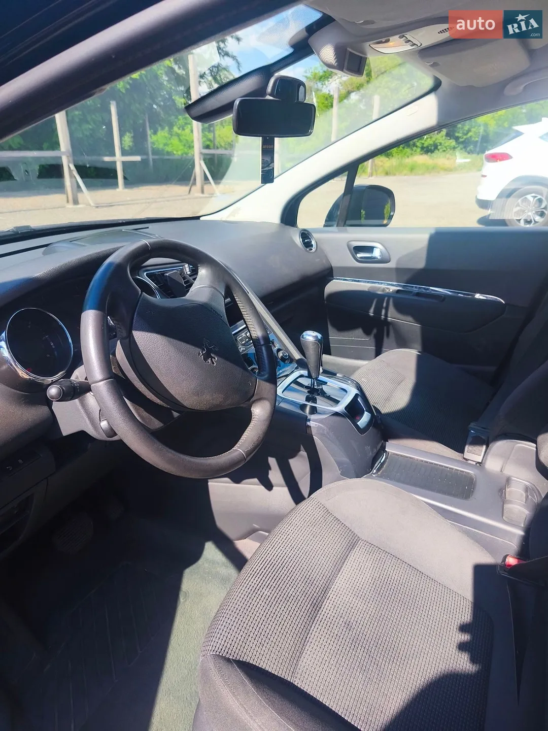 2012 Peugeot 5008 - мініатюра 10