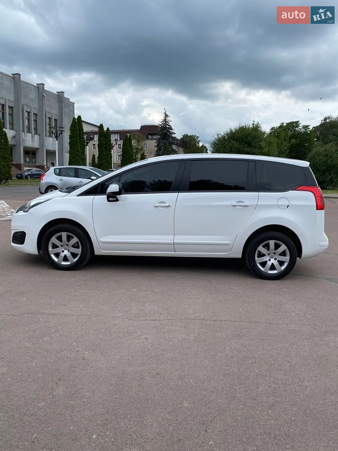 2015 Peugeot 5008 - мініатюра 3