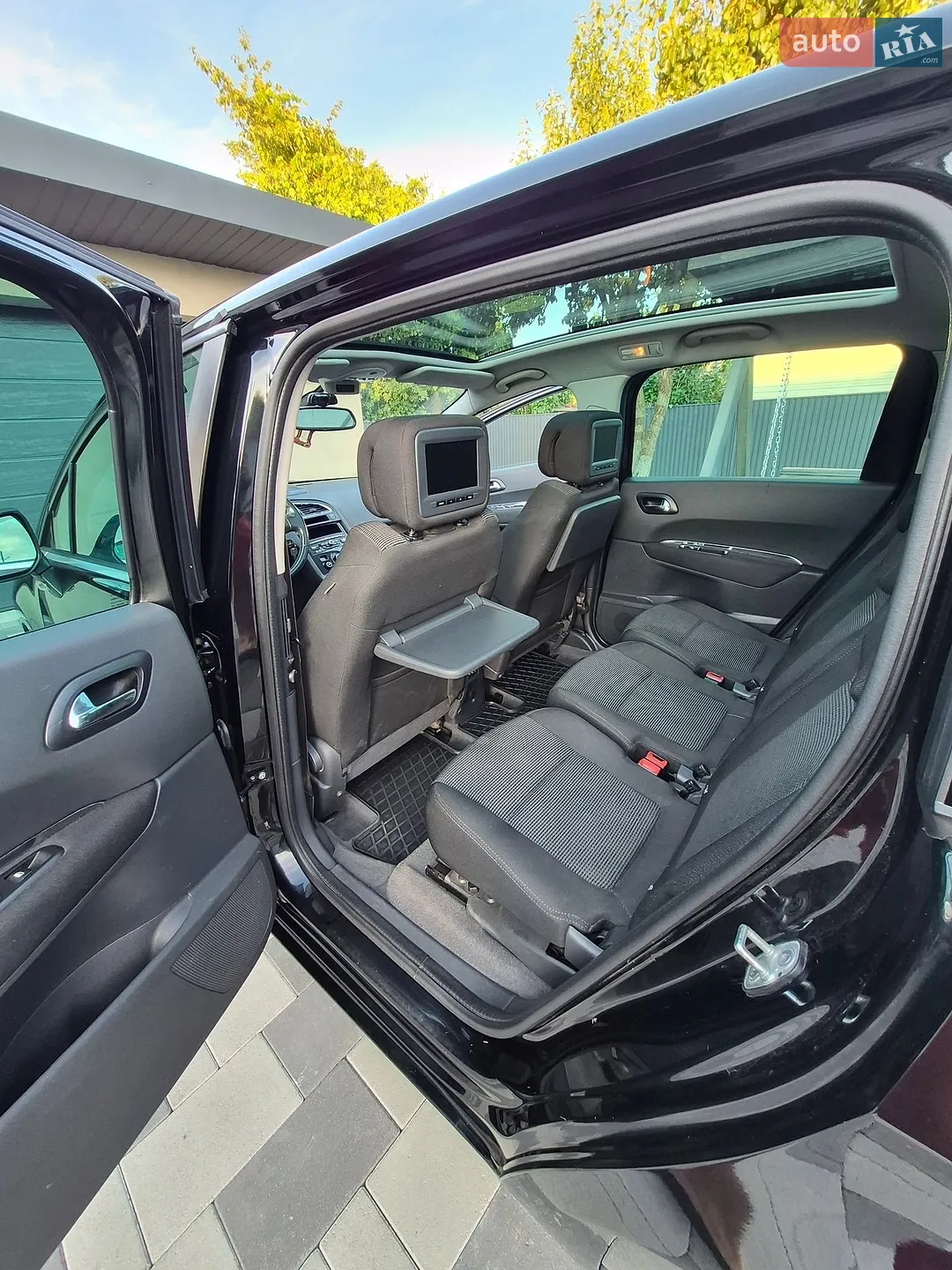 2010 Peugeot 5008 - мініатюра 4