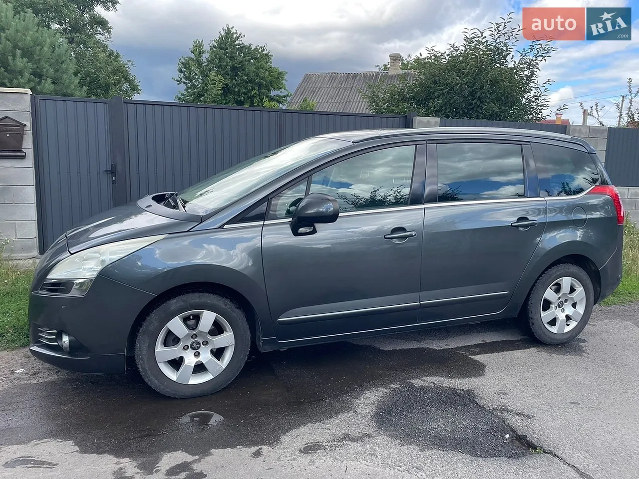 2010 Peugeot 5008 - мініатюра 28
