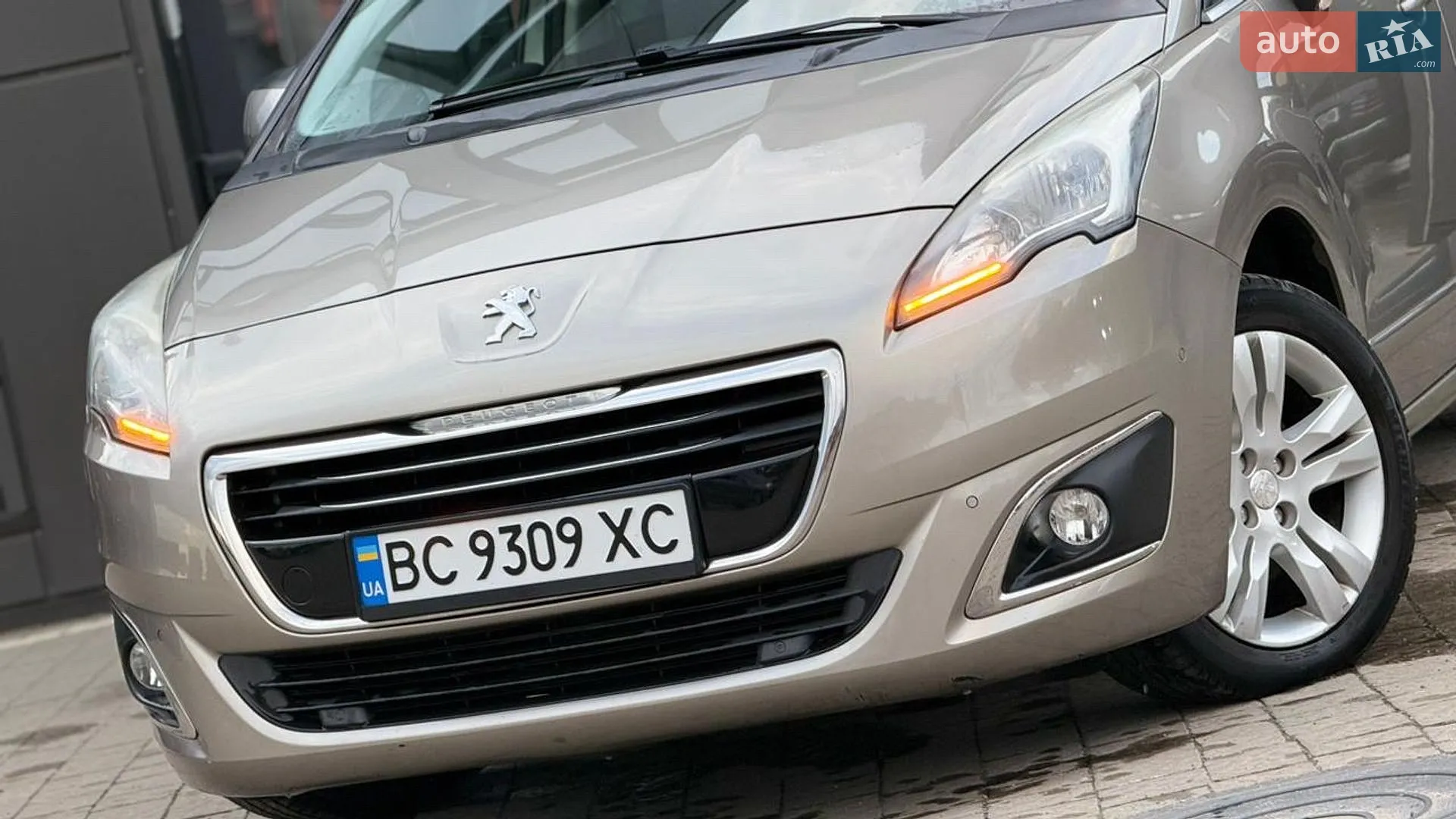 2015 Peugeot 5008 - мініатюра 31