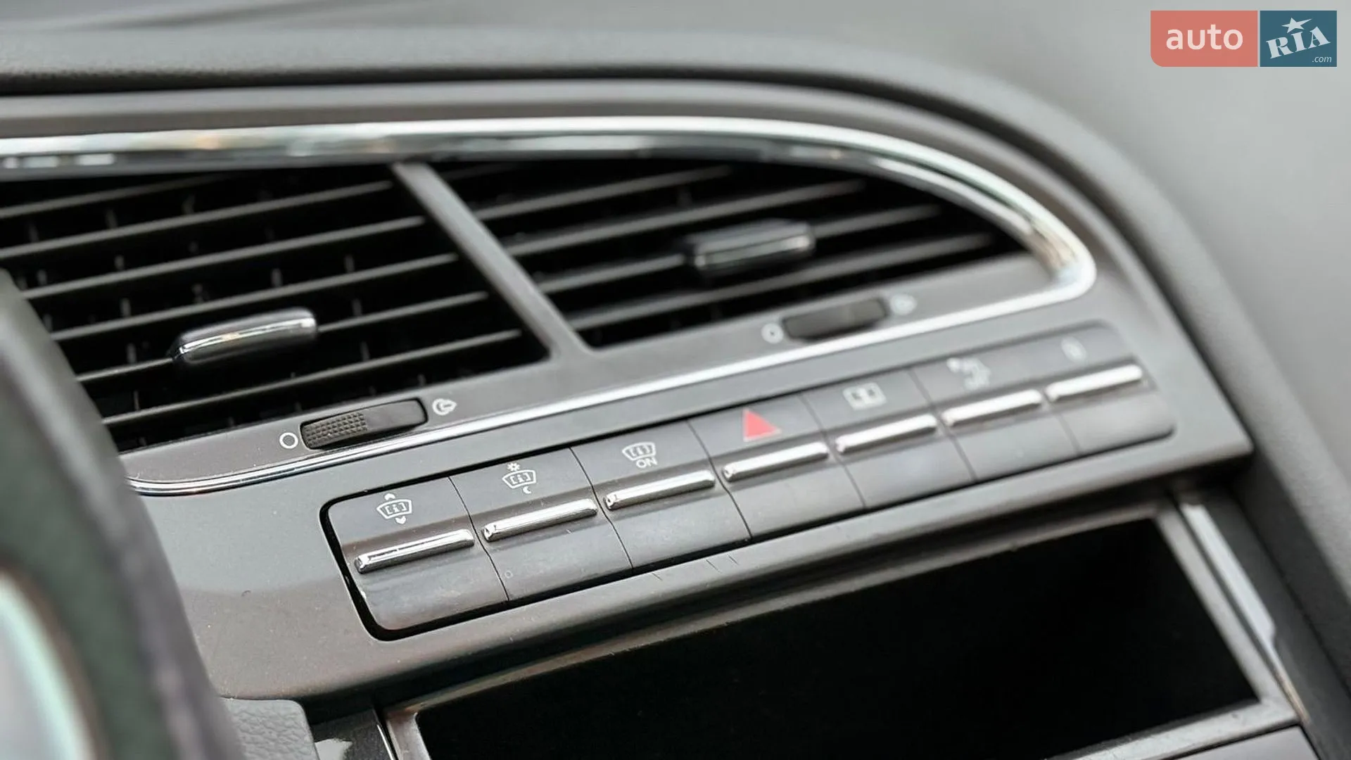 2015 Peugeot 5008 - мініатюра 57