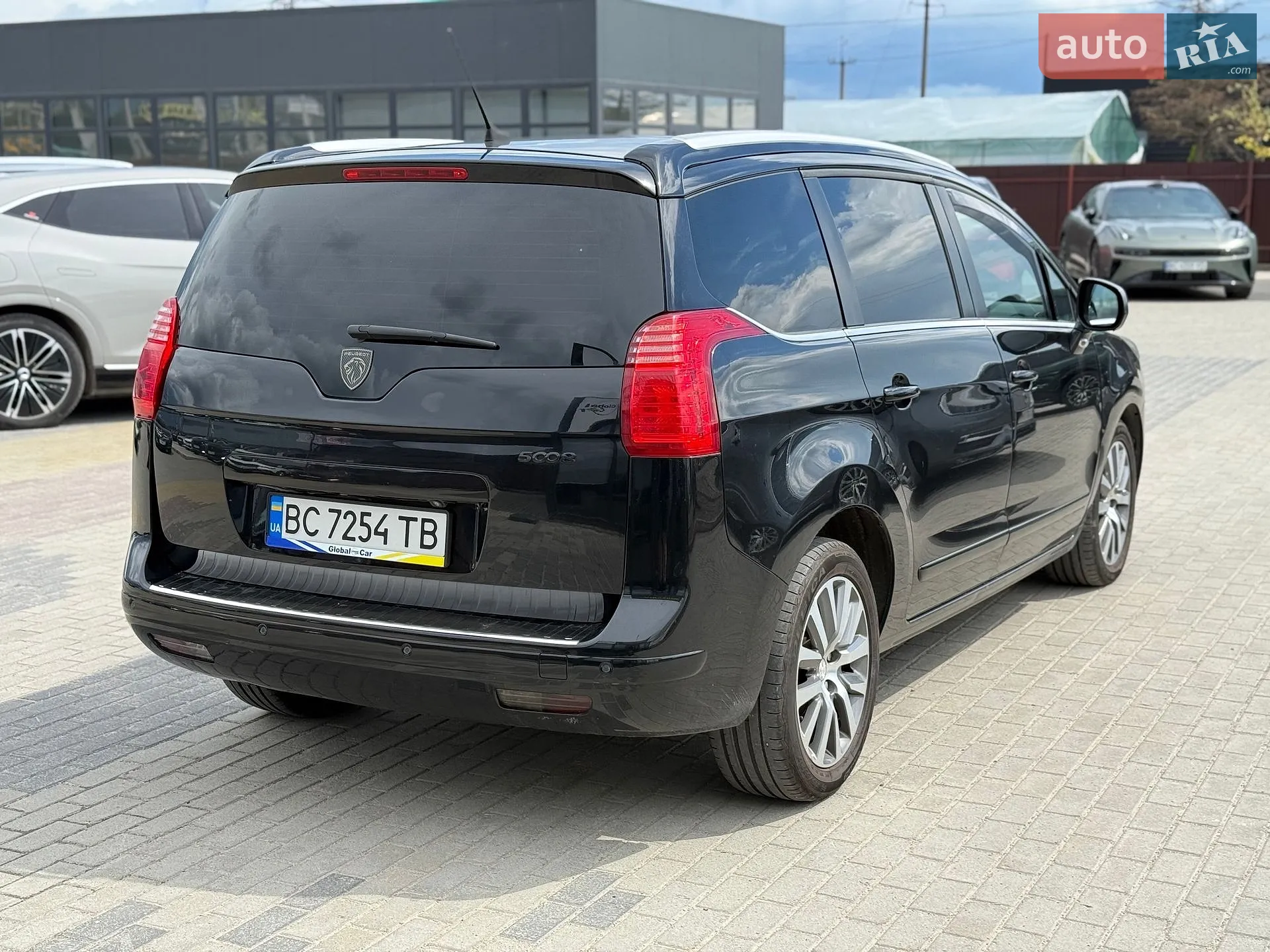 2014 Peugeot 5008 - мініатюра 4