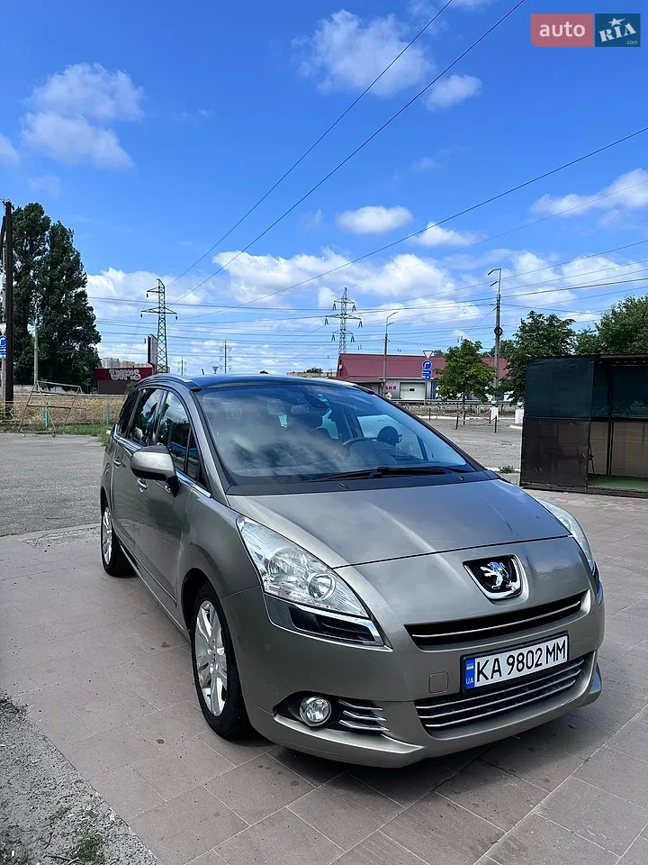 2011 Peugeot 5008 - мініатюра 16