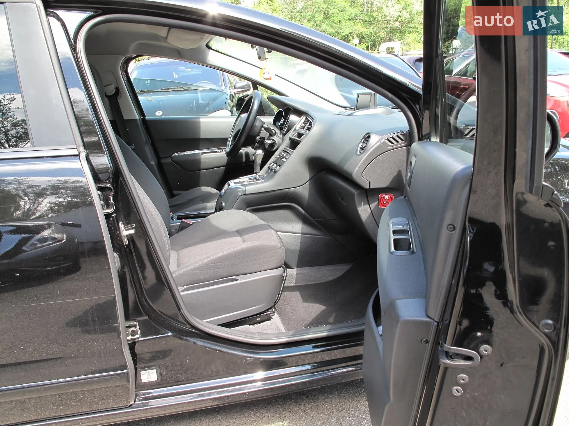 2015 Peugeot 5008 - мініатюра 30