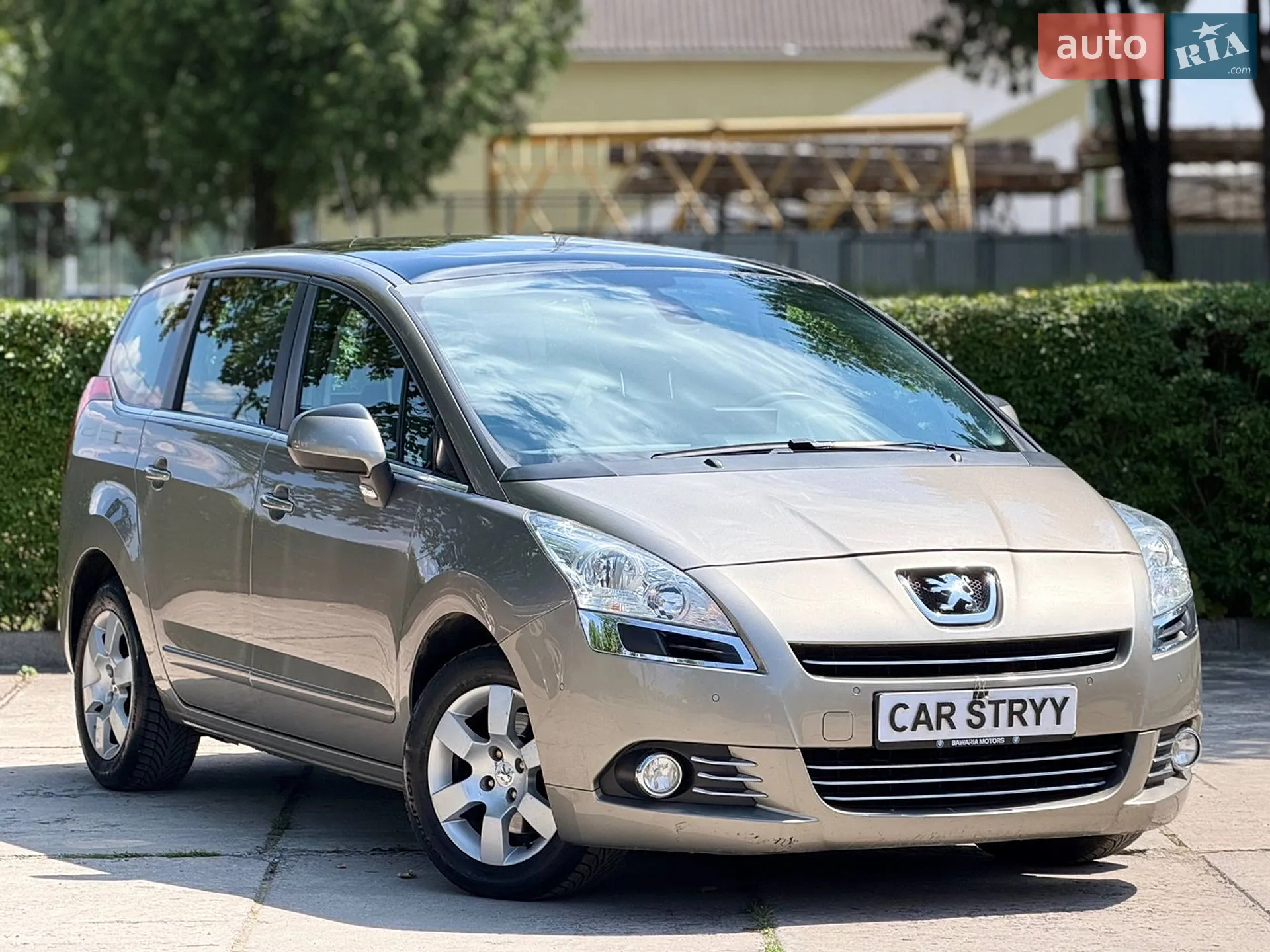 2010 Peugeot 5008 - мініатюра 2