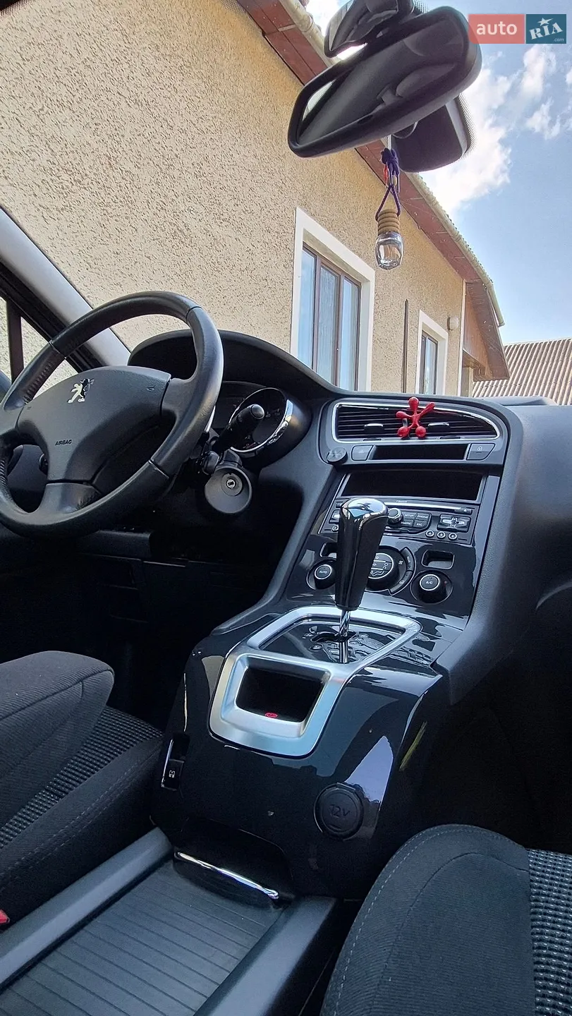 2011 Peugeot 5008 - мініатюра 10