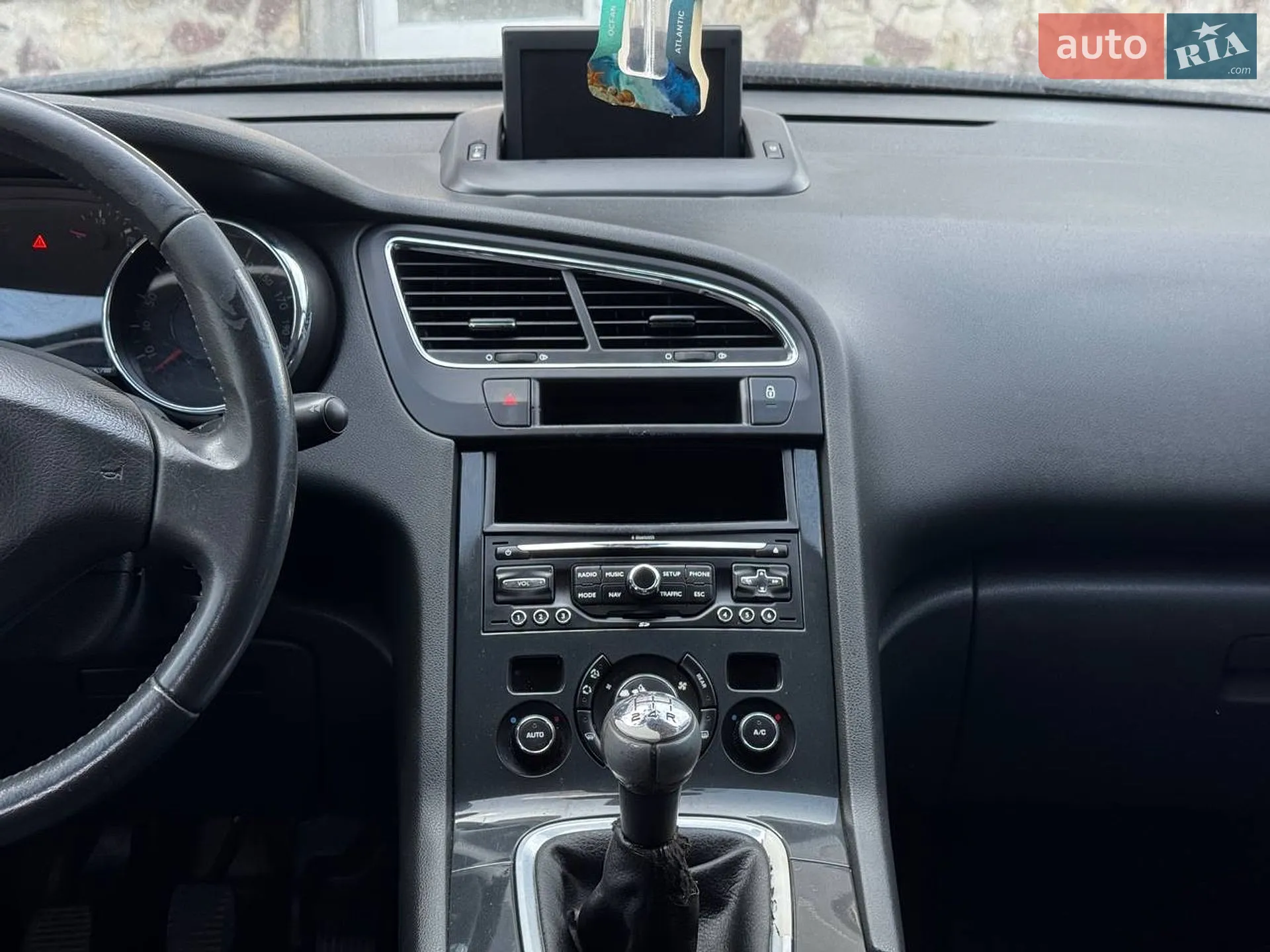 2010 Peugeot 5008 - мініатюра 13