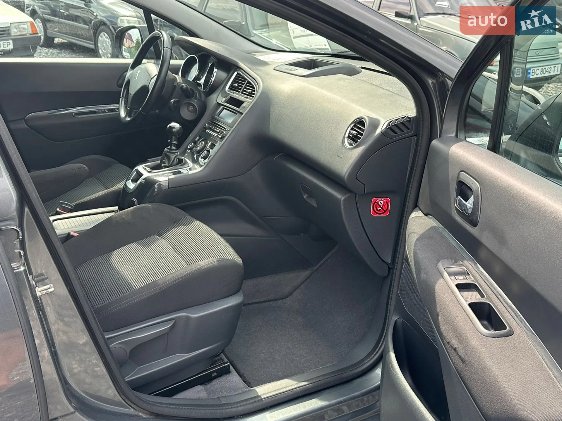 2011 Peugeot 5008 - мініатюра 11