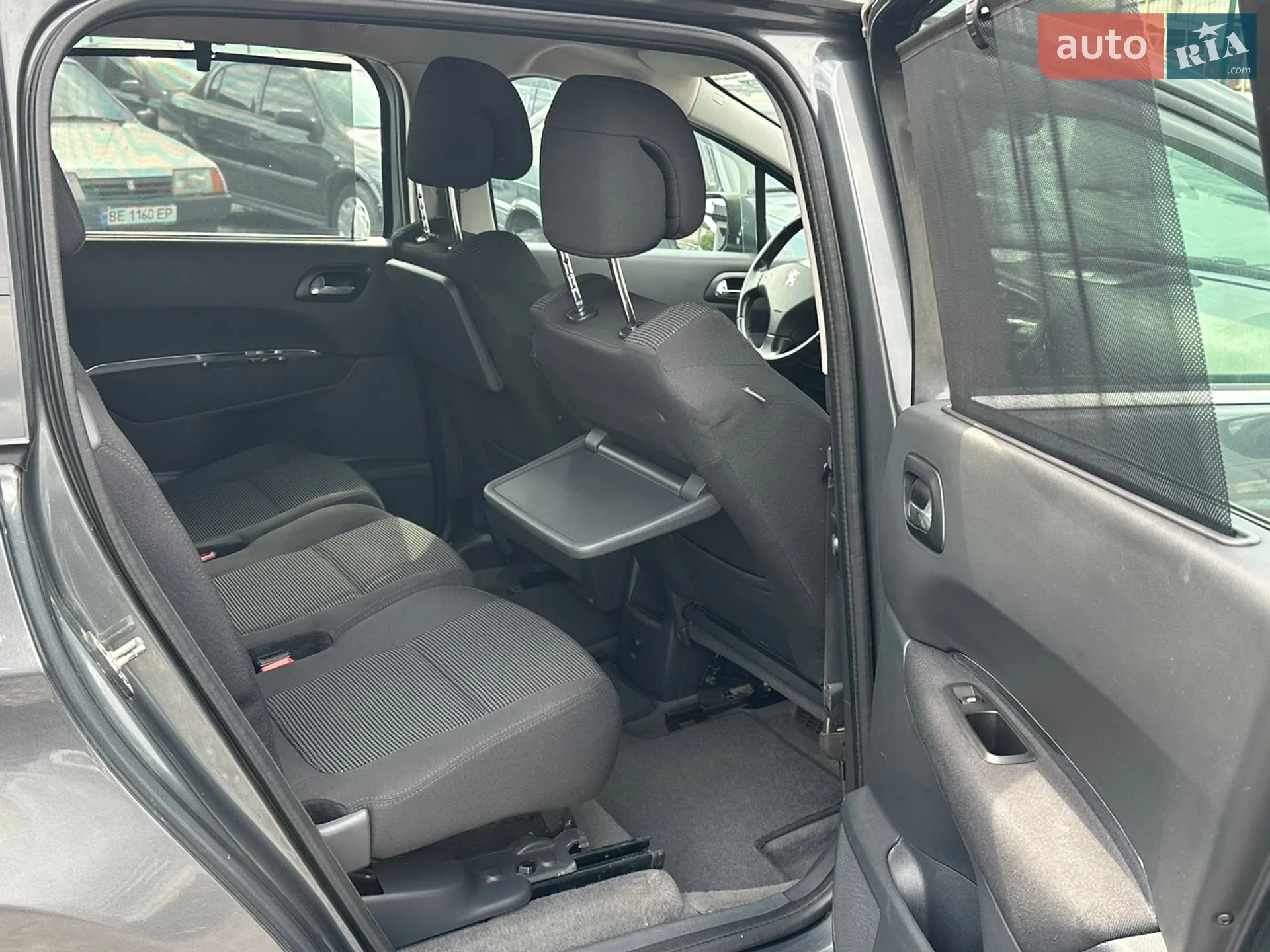 2011 Peugeot 5008 - мініатюра 12