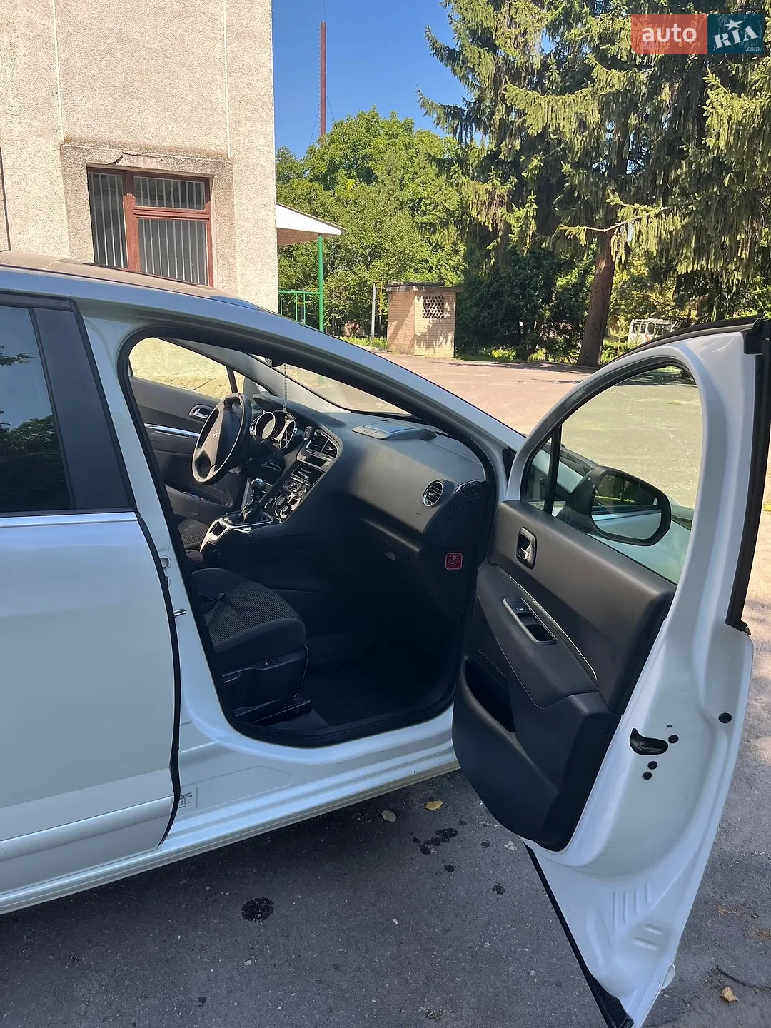 2014 Peugeot 5008 - мініатюра 17