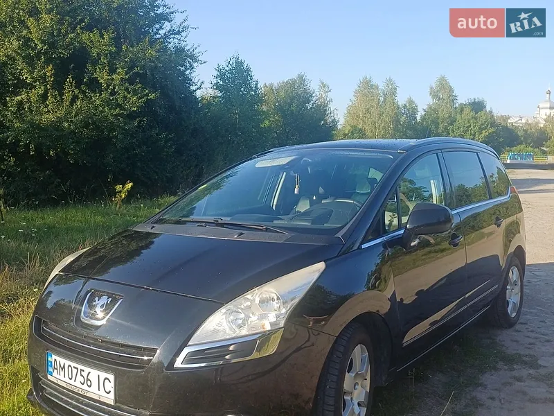 Peugeot 5008
