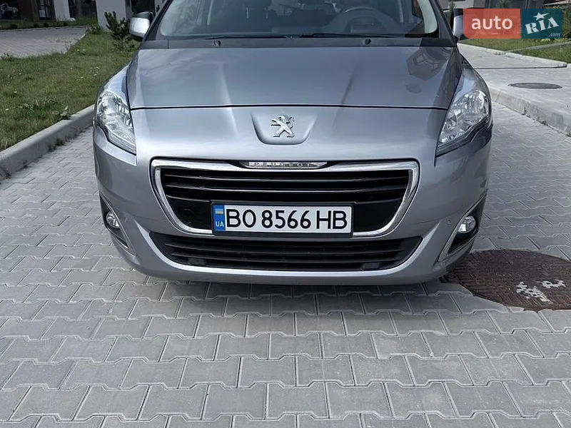 Peugeot 5008 2016