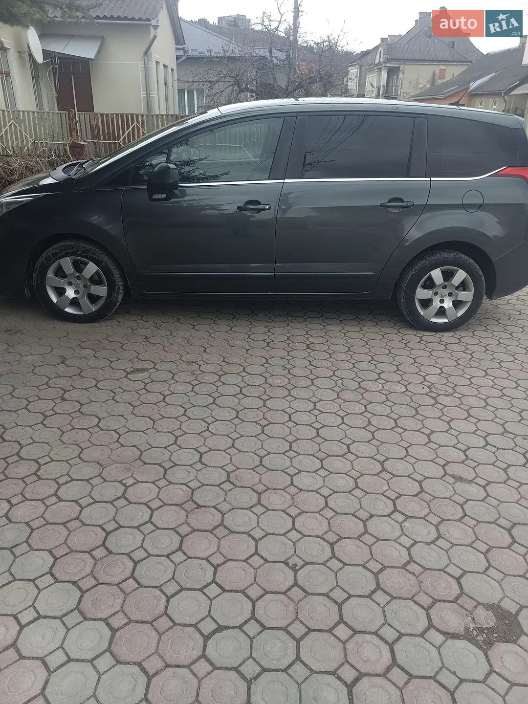 2013 Peugeot 5008 - мініатюра 2