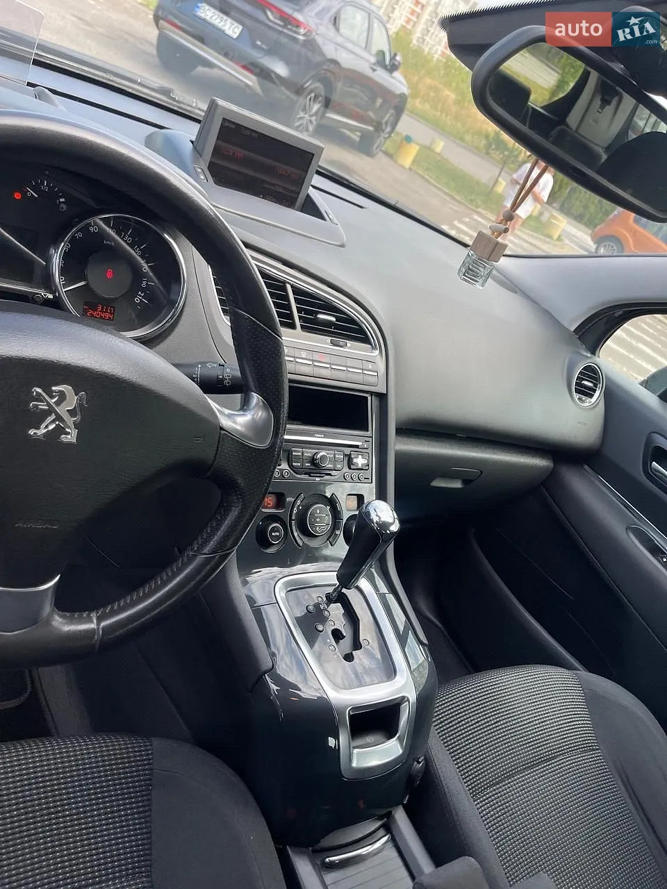 2016 Peugeot 5008 - мініатюра 28