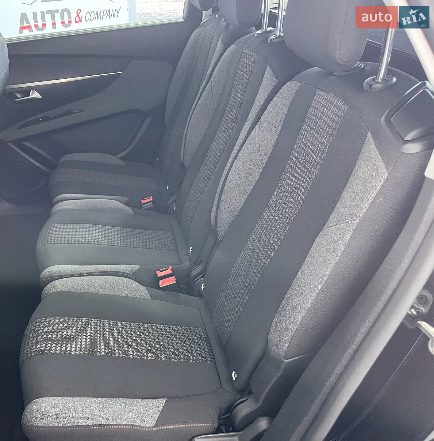2019 Peugeot 5008 - мініатюра 11