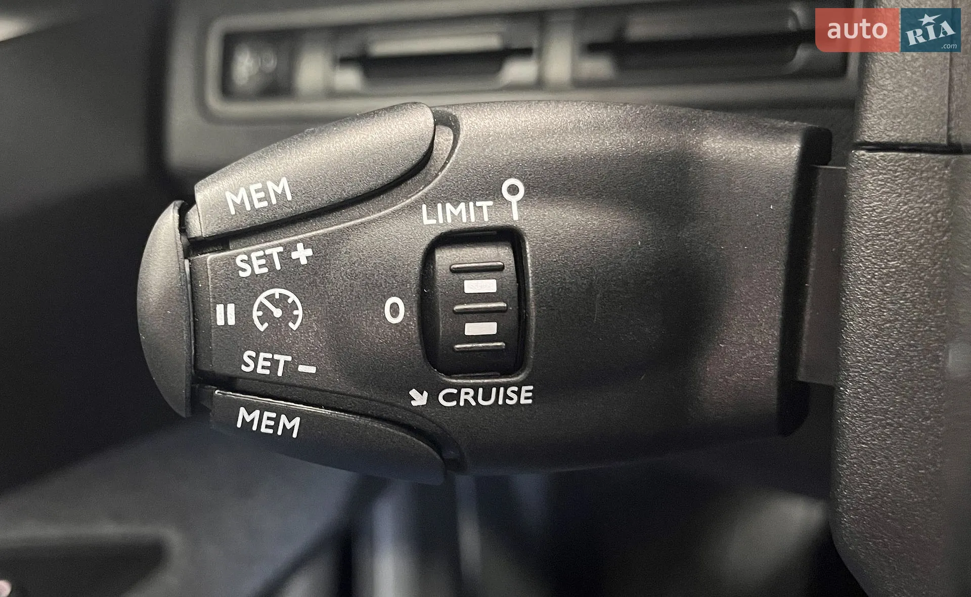 2019 Peugeot 5008 - мініатюра 15