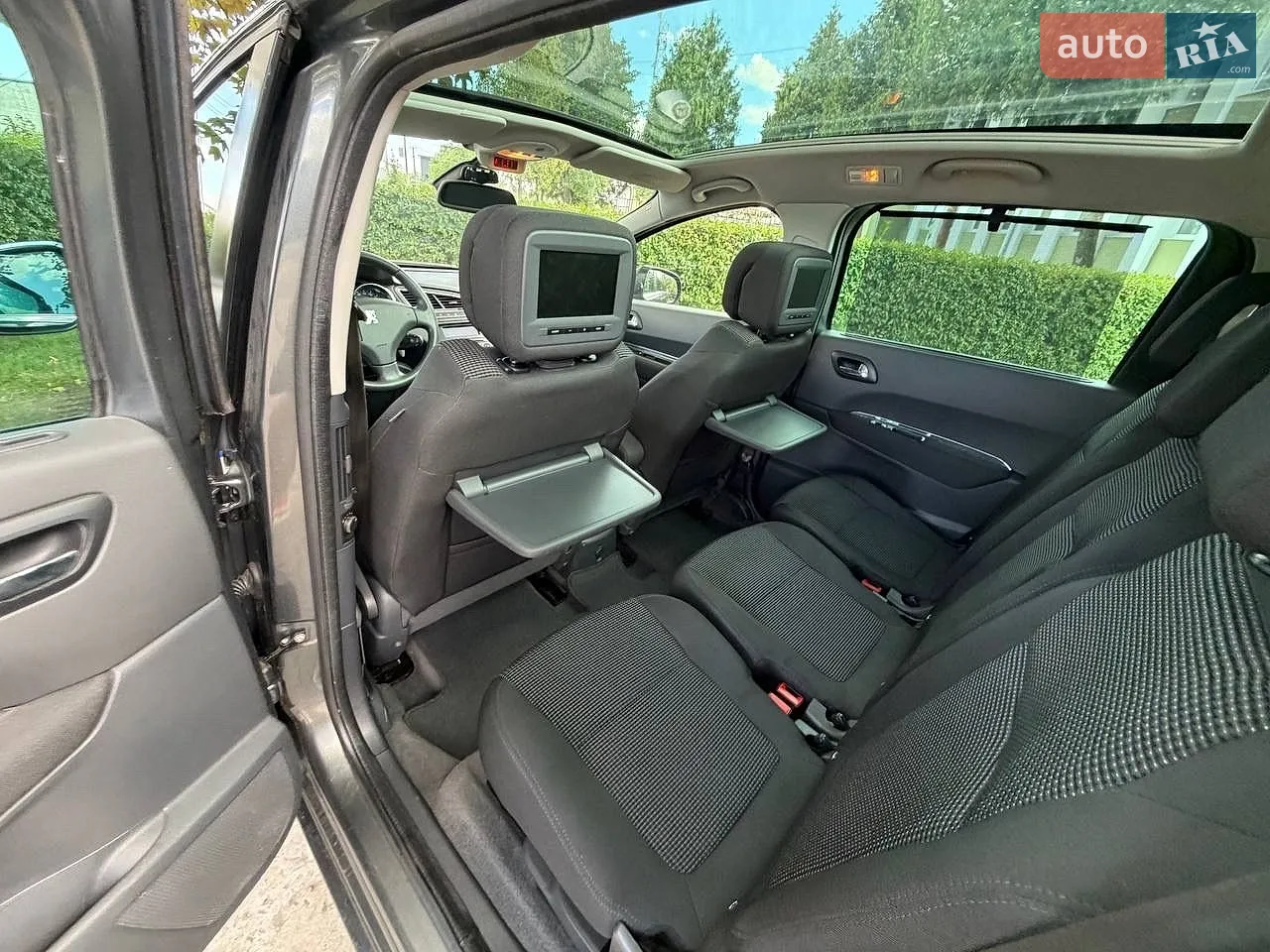 2011 Peugeot 5008 - мініатюра 44