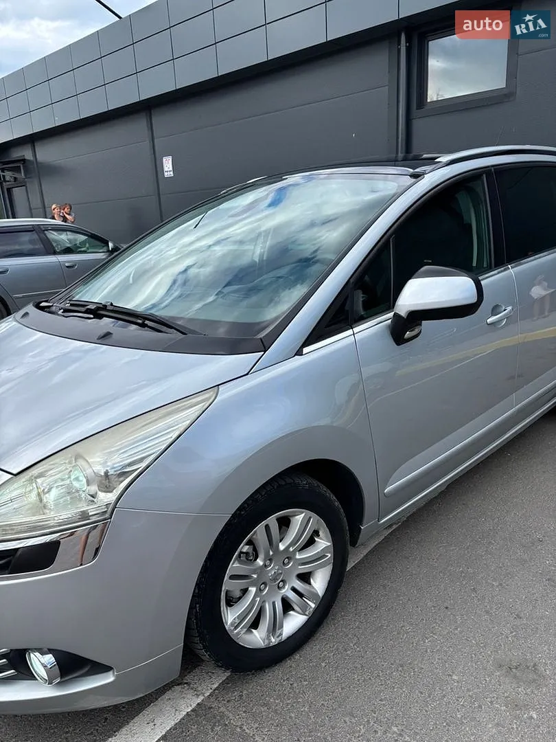 2011 Peugeot 5008 - мініатюра 2