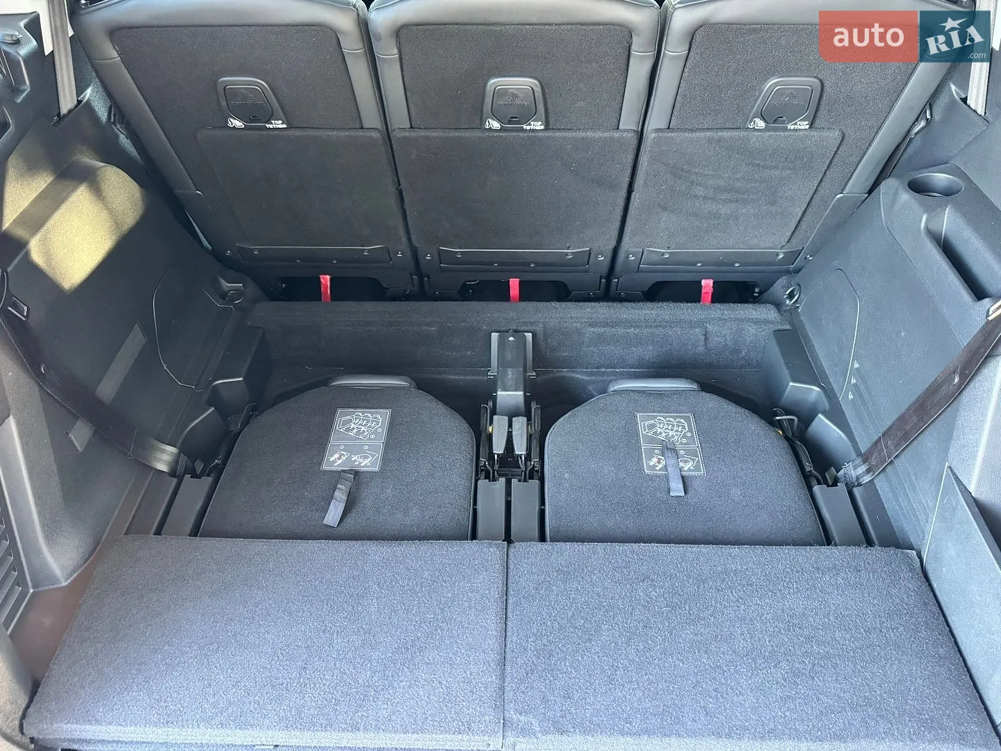 2019 Peugeot 5008 - мініатюра 28