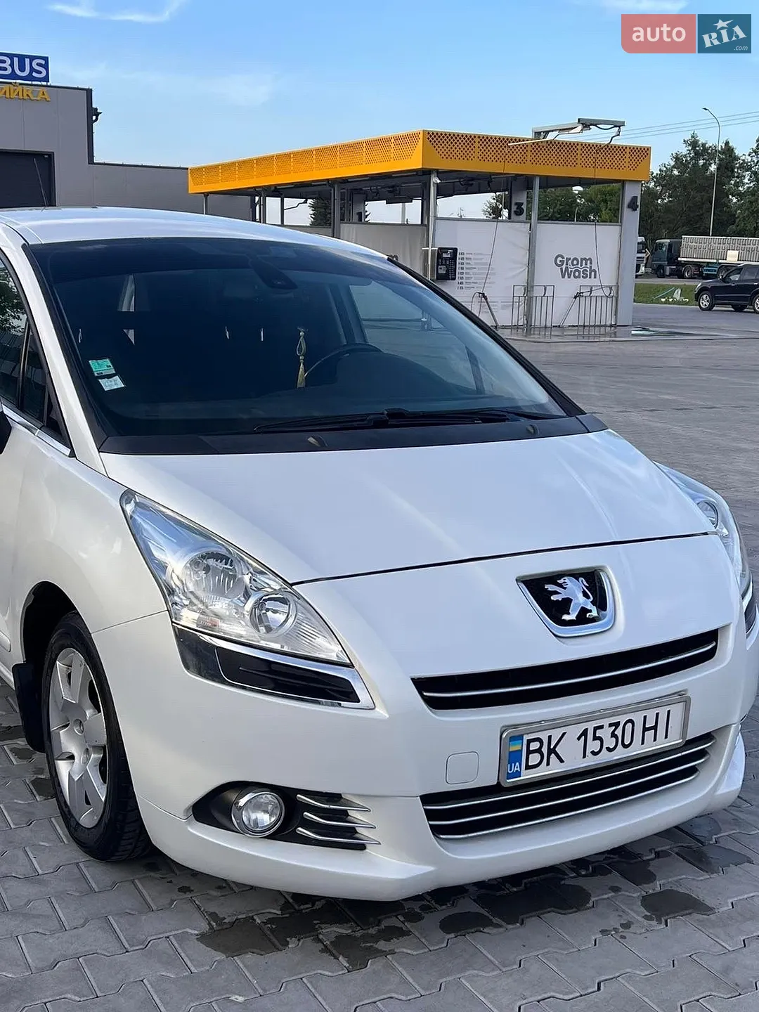 2011 Peugeot 5008 - мініатюра 12