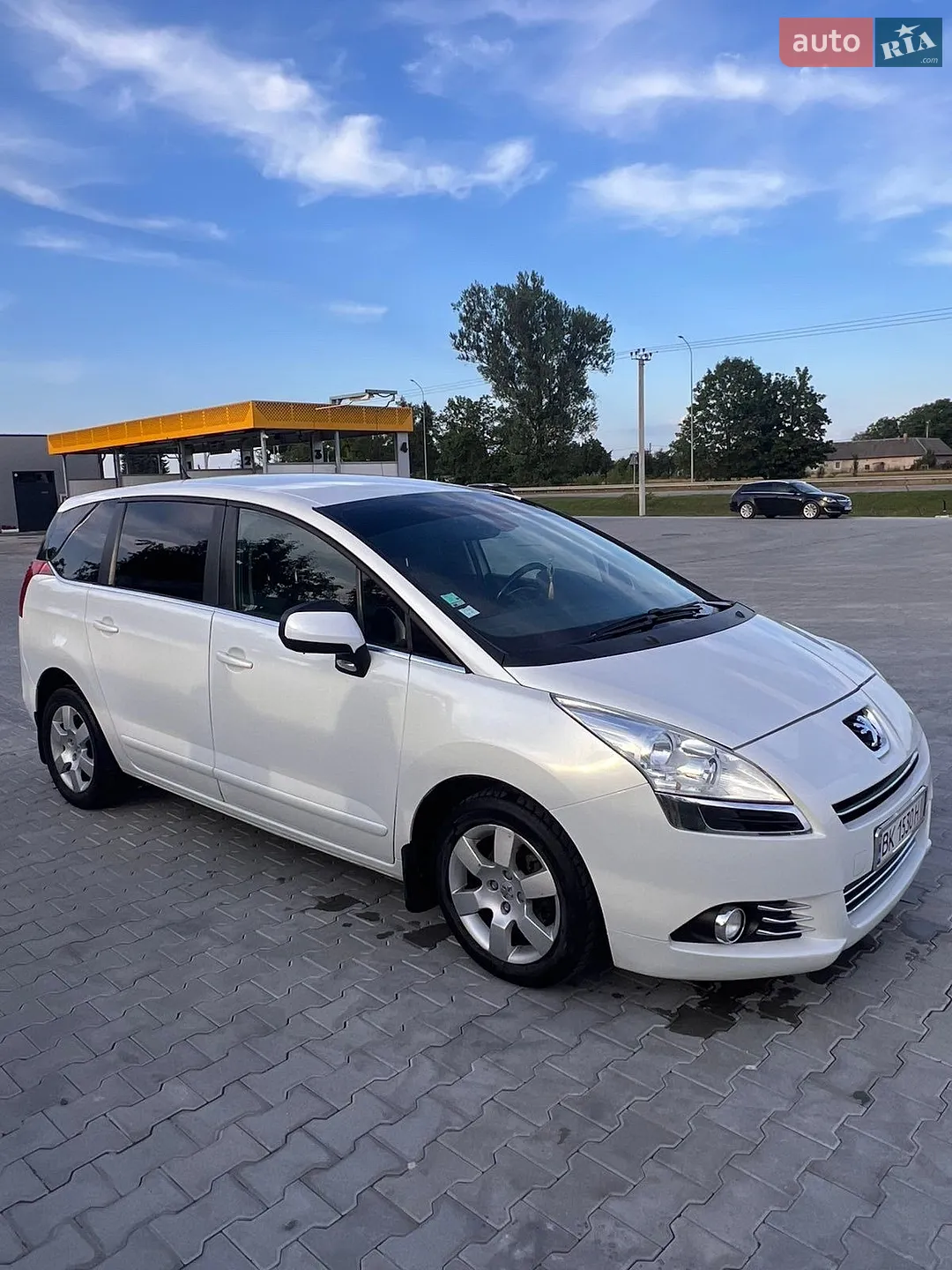 2011 Peugeot 5008 - мініатюра 13