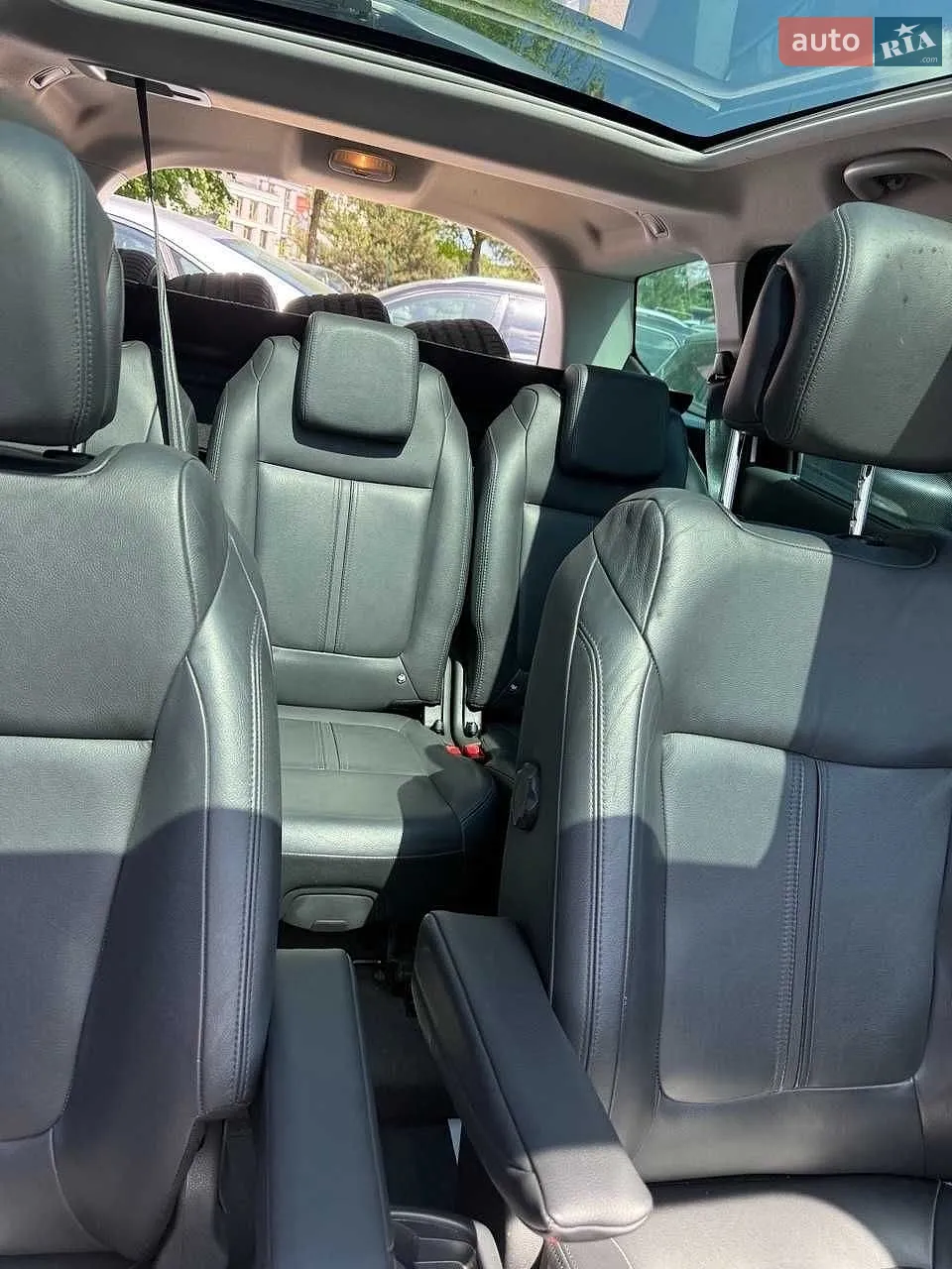 2010 Peugeot 5008 - мініатюра 9