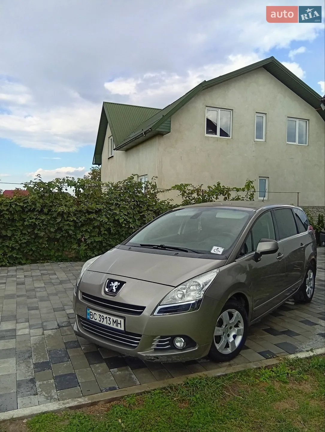 2011 Peugeot 5008 - мініатюра 9