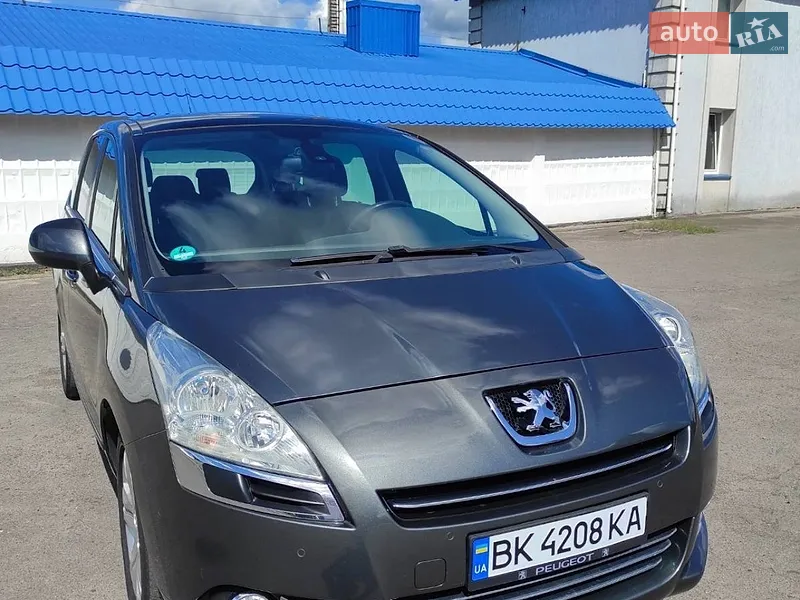 Peugeot 5008