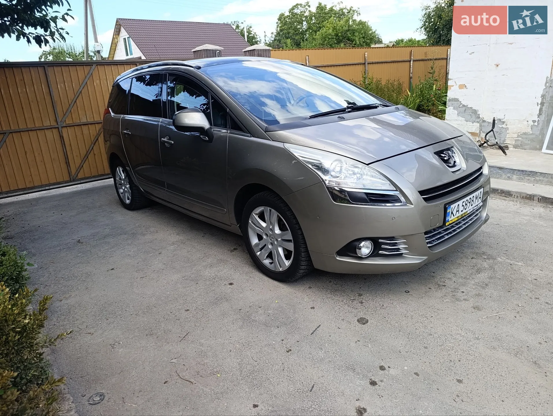 2010 Peugeot 5008 - мініатюра 2