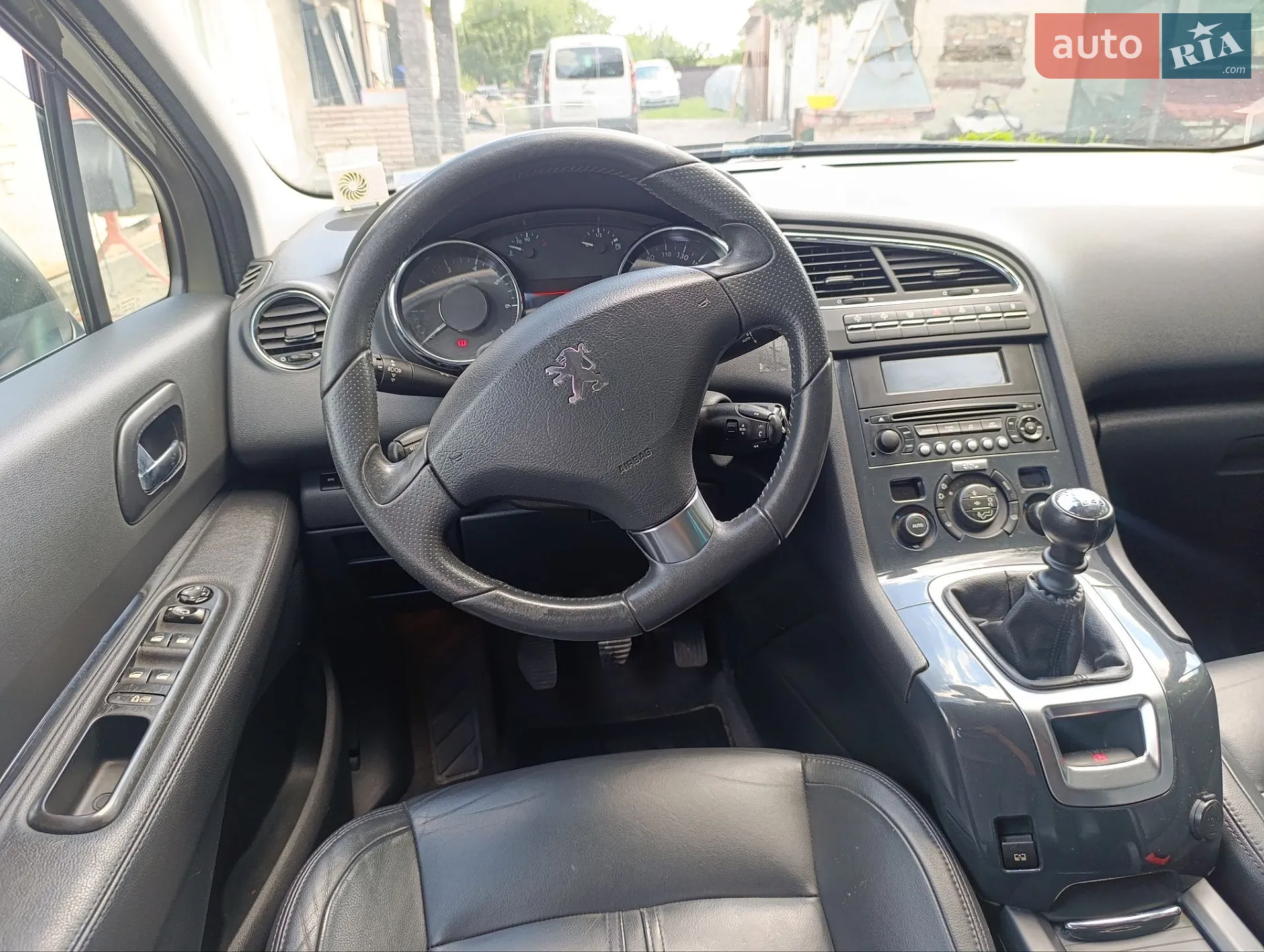 2010 Peugeot 5008 - мініатюра 7
