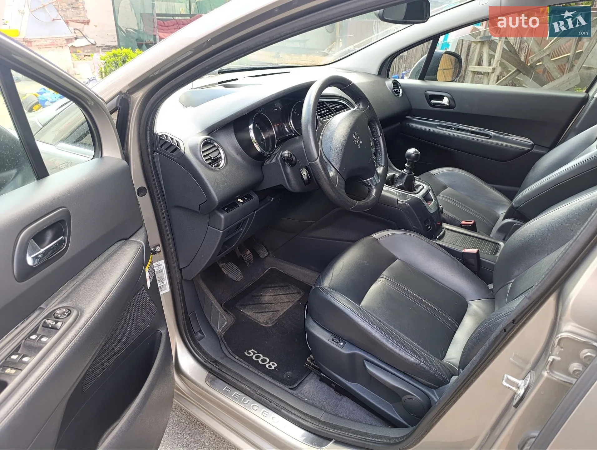 2010 Peugeot 5008 - мініатюра 5