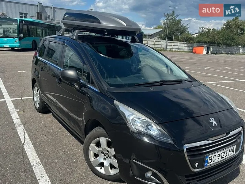 Peugeot 5008 2015
