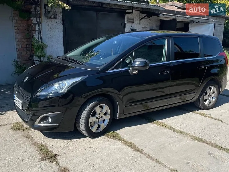 Peugeot 5008