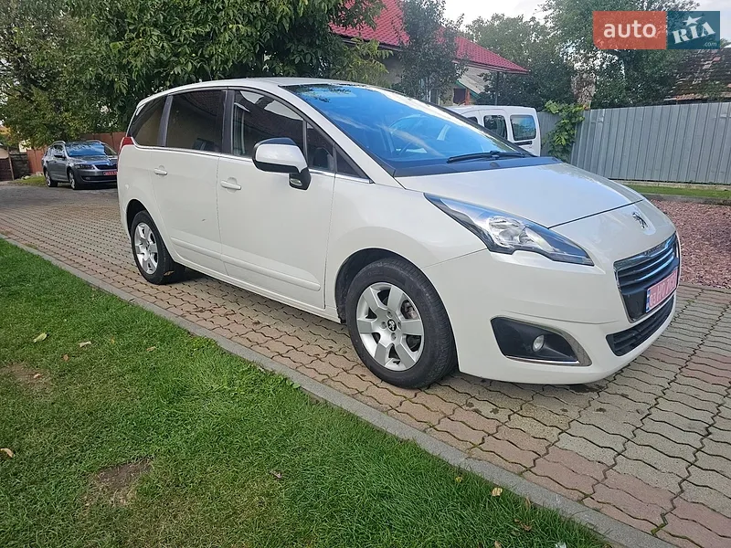 Peugeot 5008 2014