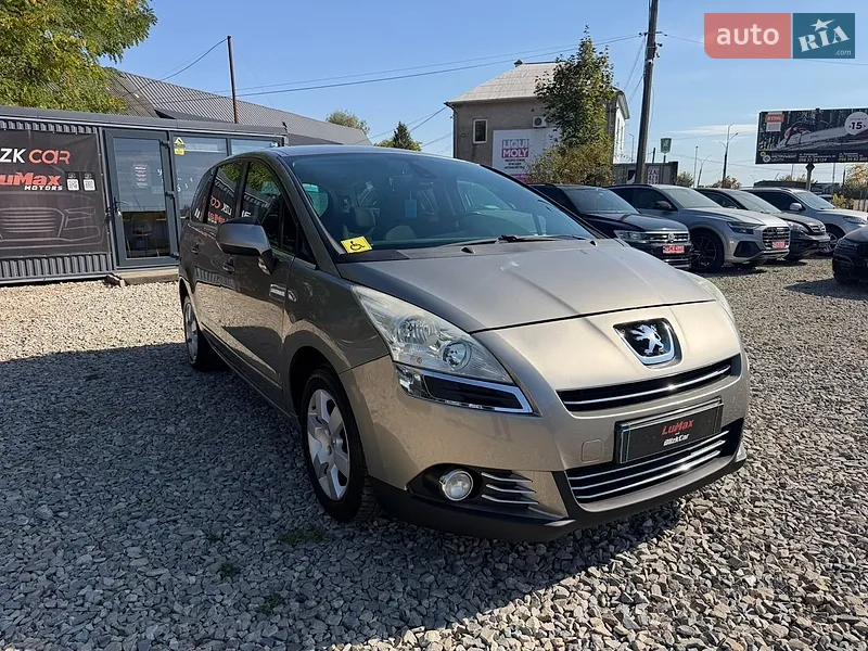 Peugeot 5008 2010