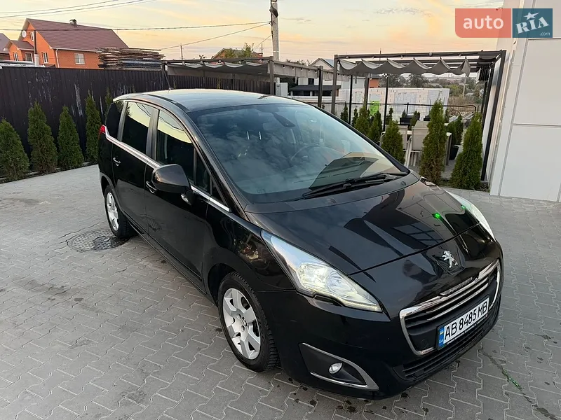 Peugeot 5008 2014