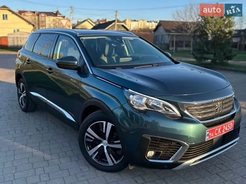 Peugeot 5008
