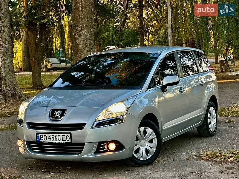 Peugeot 5008
